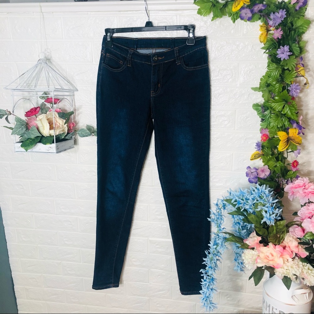 /🌸5/$25🌸Contraband Skinny Blue Denim Jeans 26